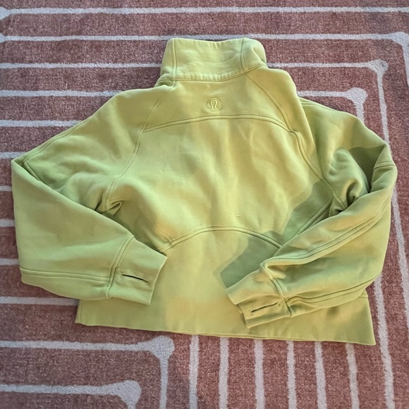 Lululemon Scuba Oversized Funnel Neck Half Zip
Wasabi size XS /S - Picture 9 of 9